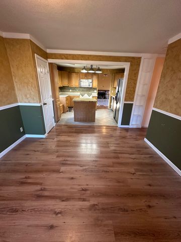 2722 Ann Dr, Clarksville, TN 37040