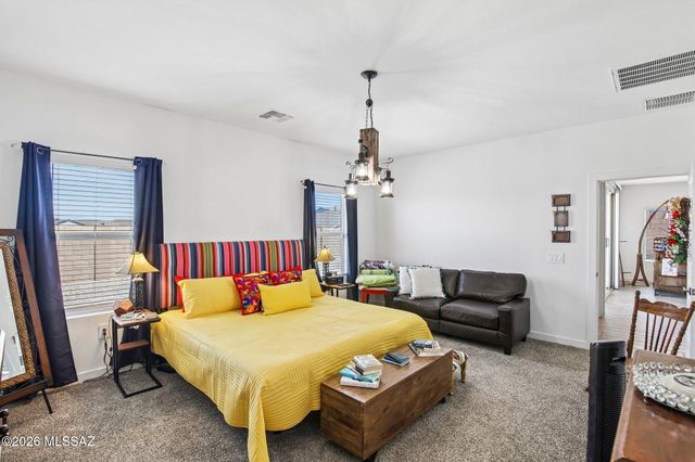 670 W Lexington Street, Vail, AZ 85641
