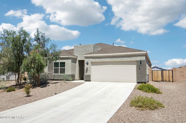 670 W Lexington Street, Vail, AZ 85641