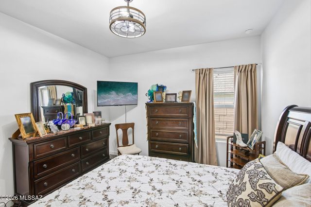 670 W Lexington Street, Vail, AZ 85641