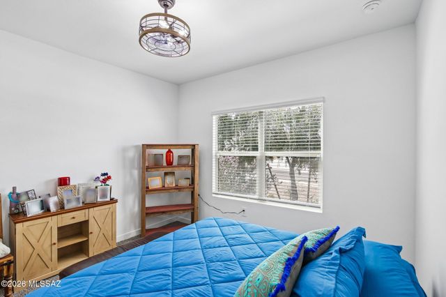 670 W Lexington Street, Vail, AZ 85641