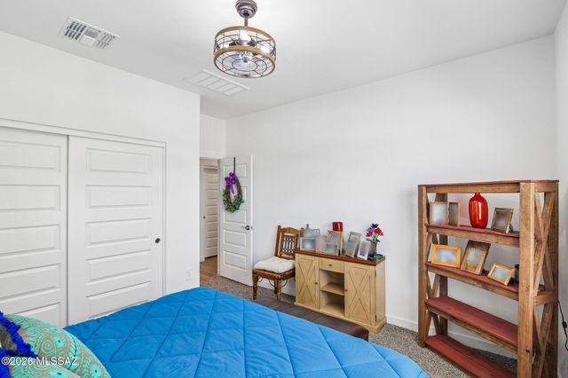 670 W Lexington Street, Vail, AZ 85641