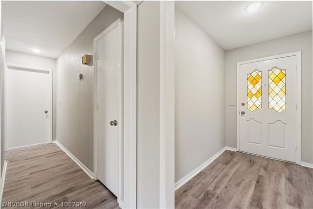 8208 Mark Lane, Fort Smith, AR 72903