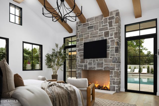 7825 N INVERGORDON Place, Paradise Valley, AZ 85253