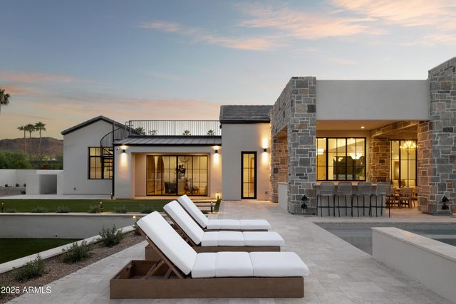7825 N INVERGORDON Place, Paradise Valley, AZ 85253