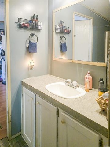 459 Junction Road, Mountain View, AR 72560