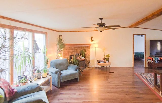 459 Junction Road, Mountain View, AR 72560