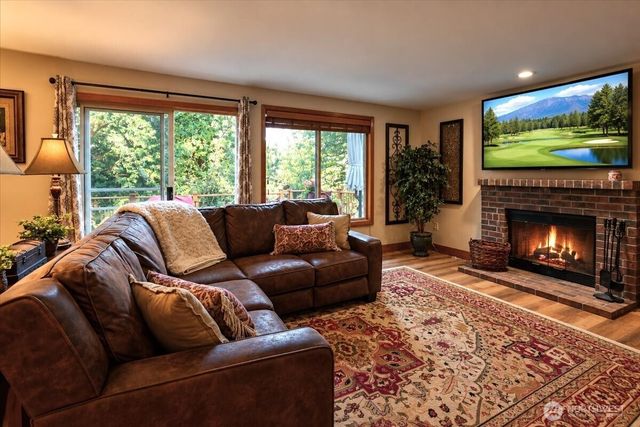 18316 Cedarbough Loop, Arlington, WA 98223