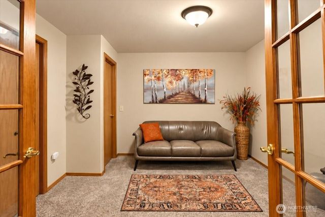 18316 Cedarbough Loop, Arlington, WA 98223