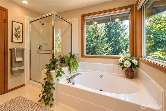 18316 Cedarbough Loop, Arlington, WA 98223