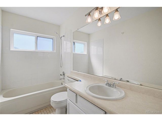 1010 N Tabor Dr, Castle Rock, CO 80104