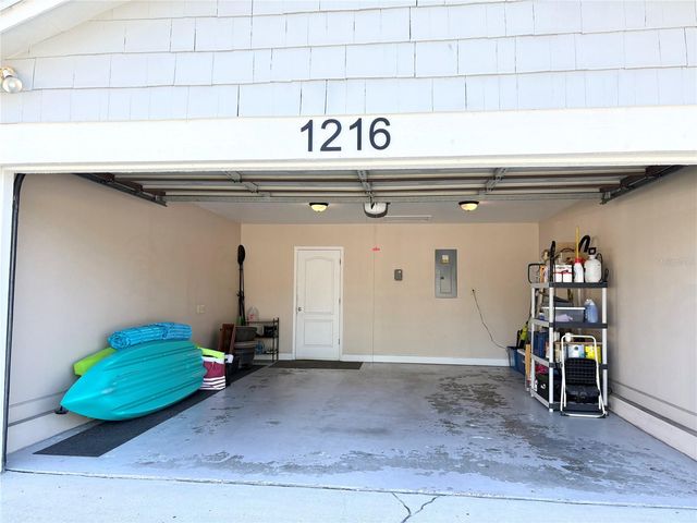 1216 CHESTNUT COURT, Plant City, FL 33563