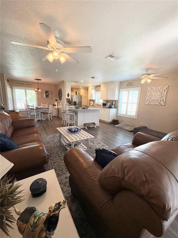 1216 CHESTNUT COURT, Plant City, FL 33563