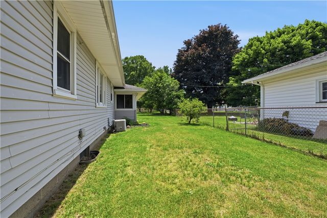 249 Ellington Drive, Greece, NY 14616