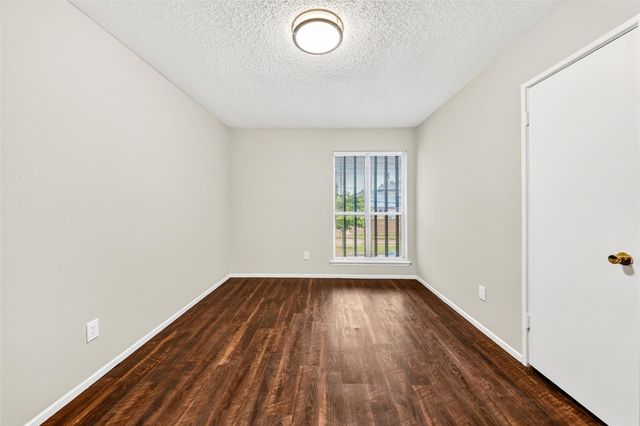 7714 Renwick Drive 23, Houston, TX 77081