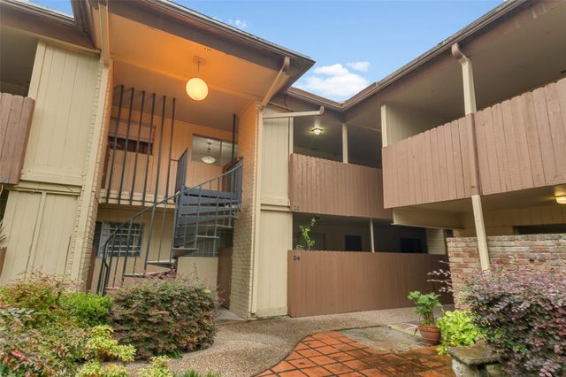 7714 Renwick Drive 23, Houston, TX 77081