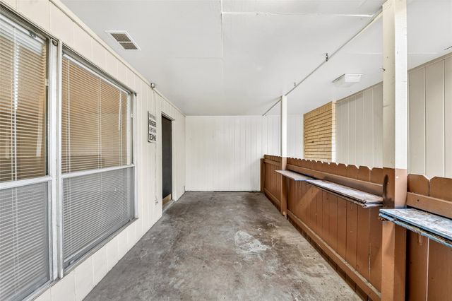 7714 Renwick Drive 23, Houston, TX 77081