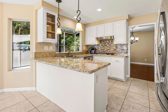 1924 Sagewood, Oceanside, CA 92056