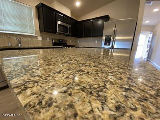 12956 RUNWAY Avenue, El Paso, TX 79928