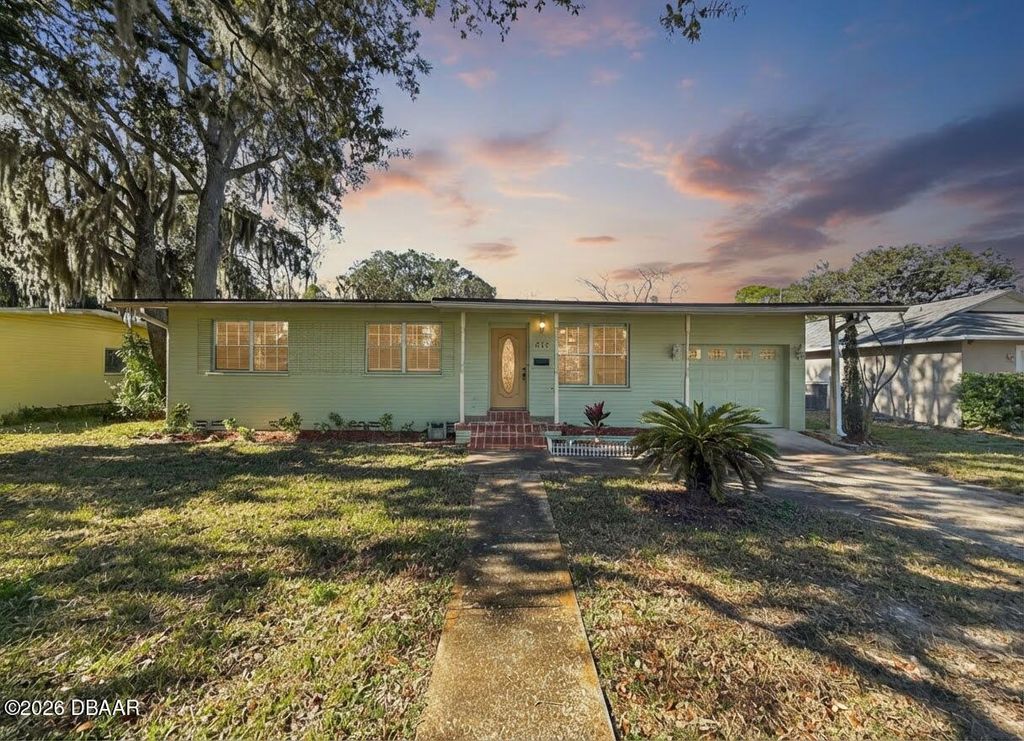 632 Tarragona Way, Daytona Beach, FL 32114