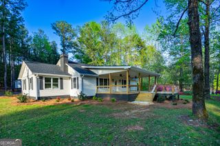 2265 Mobley Bridge Road, Hogansville, GA 30230