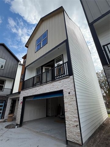 2709 Berry Street, Houston, TX 77004