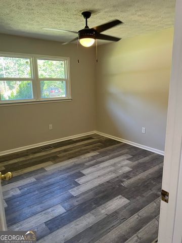 415 Crabapple Road, Fayetteville, GA 30215
