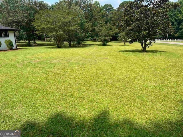 415 Crabapple Road, Fayetteville, GA 30215