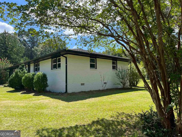 415 Crabapple Road, Fayetteville, GA 30215