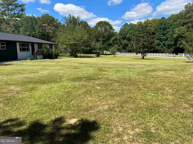 415 Crabapple Road, Fayetteville, GA 30215