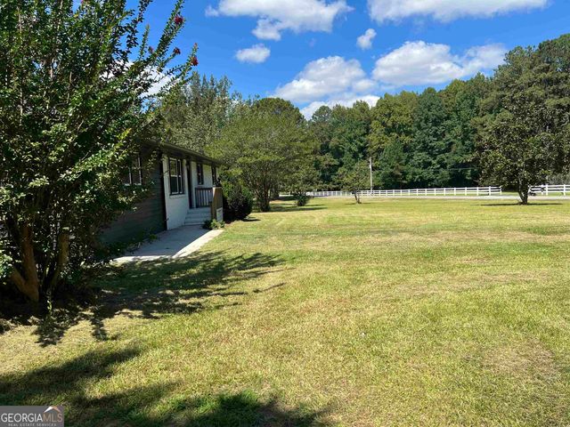 415 Crabapple Road, Fayetteville, GA 30215