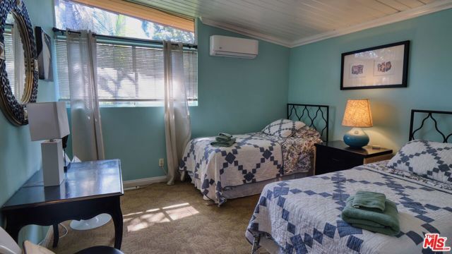 5803 Wooster Avenue, Los Angeles, CA 90056