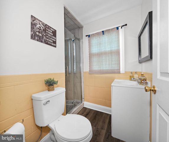 18 GEORGE READ RD, New Castle, DE 19720