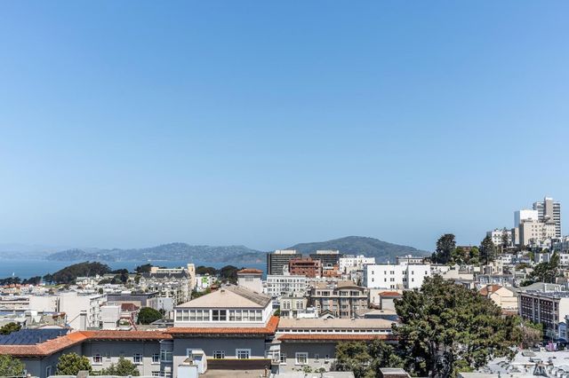 1645 Pacific Avenue 1D, San Francisco, CA 94109