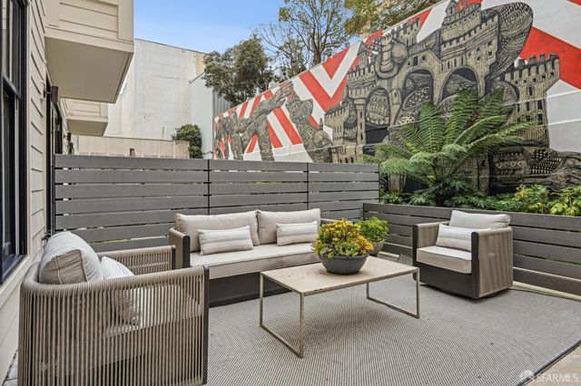 1645 Pacific Avenue 1D, San Francisco, CA 94109