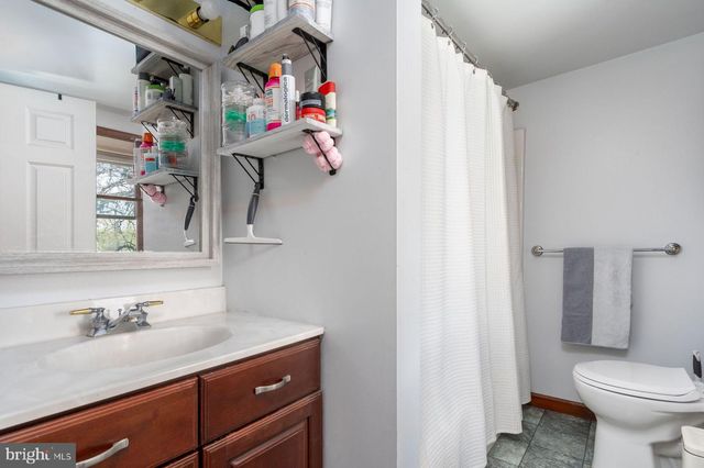 1904 BROAD ST, Perkasie, PA 18944