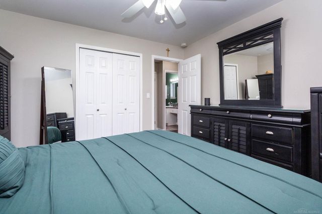 22008 Sunnydale Street, Saint Clair Shores, MI 48081