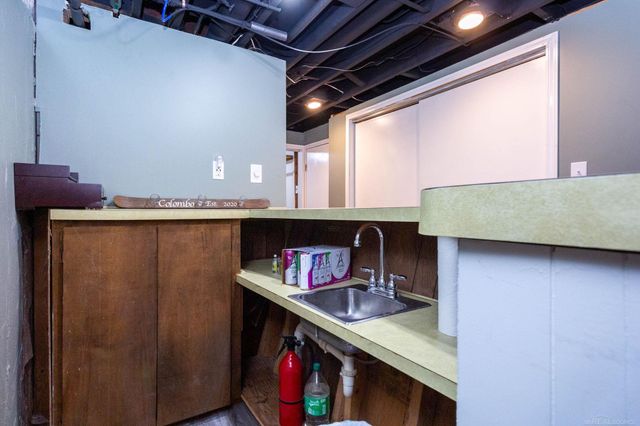 22008 Sunnydale Street, Saint Clair Shores, MI 48081