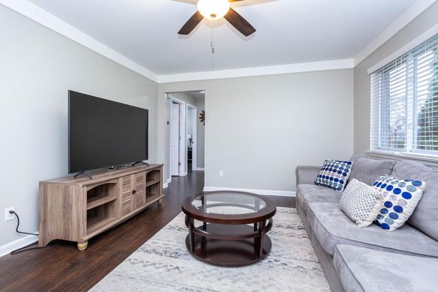 22008 Sunnydale Street, Saint Clair Shores, MI 48081