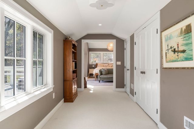 10 Main Street, Dover, MA 02030