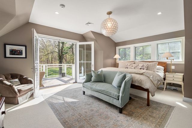 10 Main Street, Dover, MA 02030