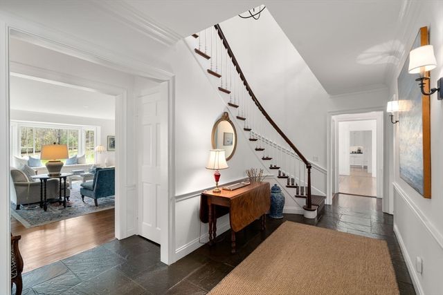 10 Main Street, Dover, MA 02030