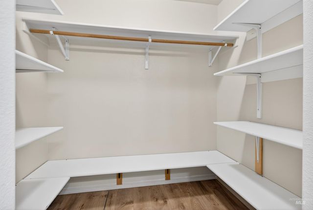 7837 E Bratton Dr, Nampa, ID 83687