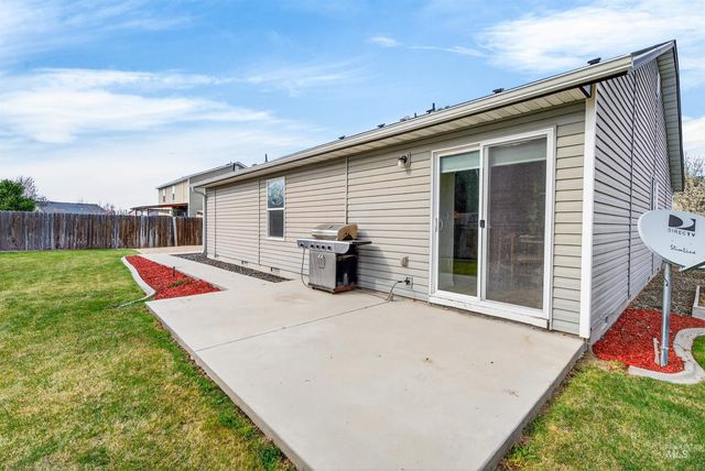 7837 E Bratton Dr, Nampa, ID 83687