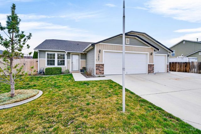 7837 E Bratton Dr, Nampa, ID 83687
