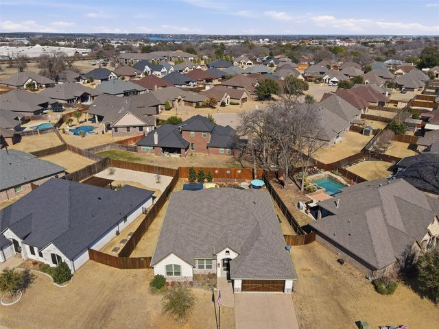 1401 Joshua Way, Granbury, TX 76048