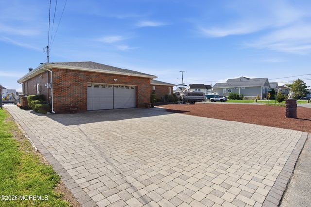 1103 Bayview Avenue, Bayville, NJ 08721