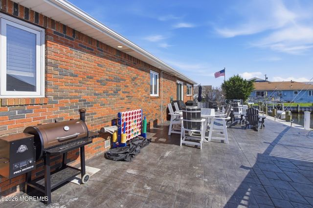 1103 Bayview Avenue, Bayville, NJ 08721