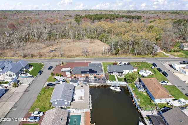 1103 Bayview Avenue, Bayville, NJ 08721