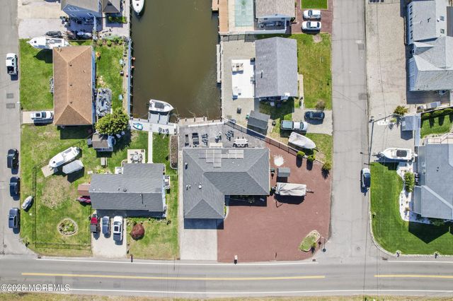 1103 Bayview Avenue, Bayville, NJ 08721